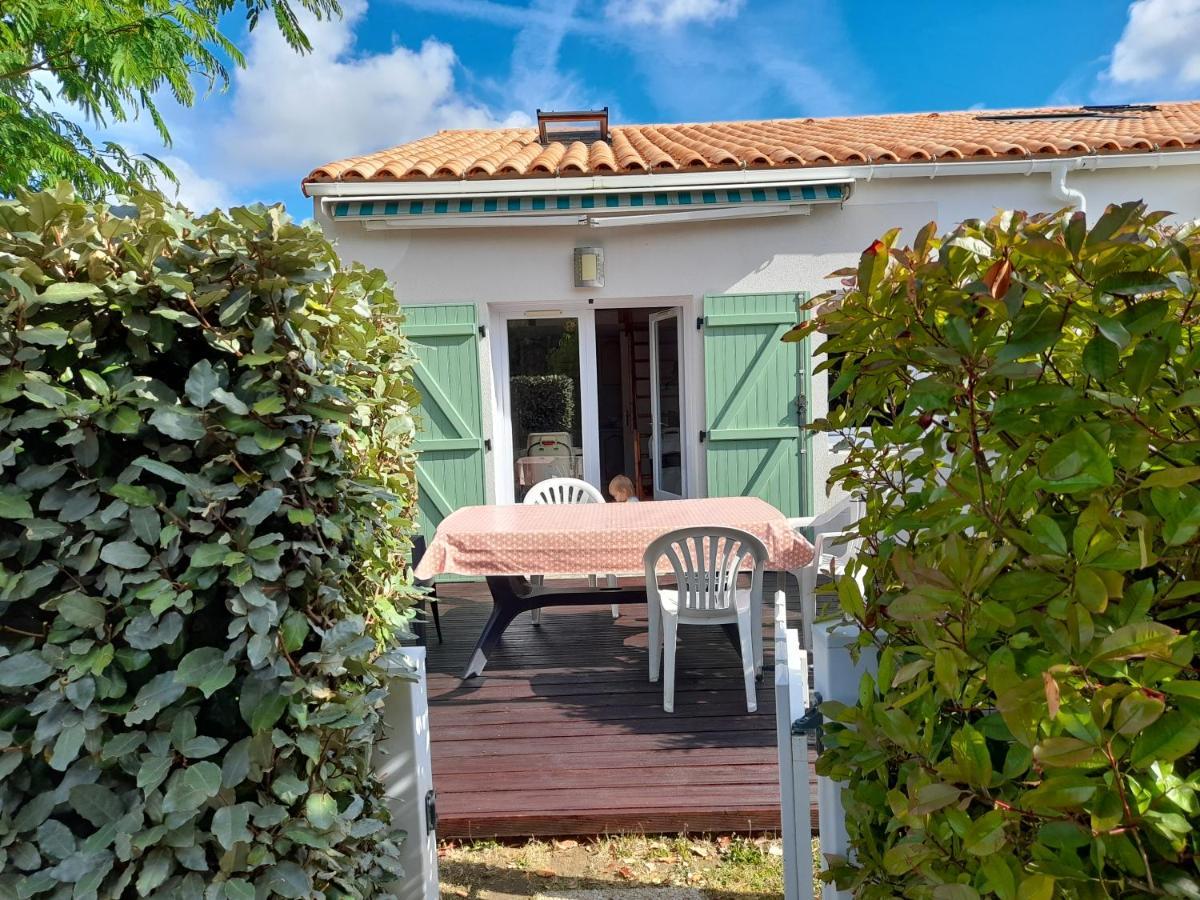 Maisonnette A Deux Pas De La Plage Dans Residence Calme La Tranche-sur-Mer Exterior foto